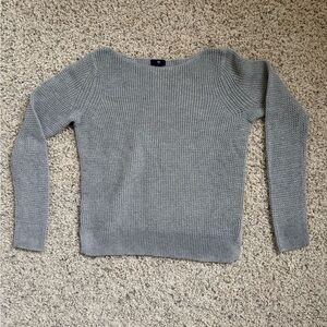 GAP Women's Gray Crew Neck Sweater